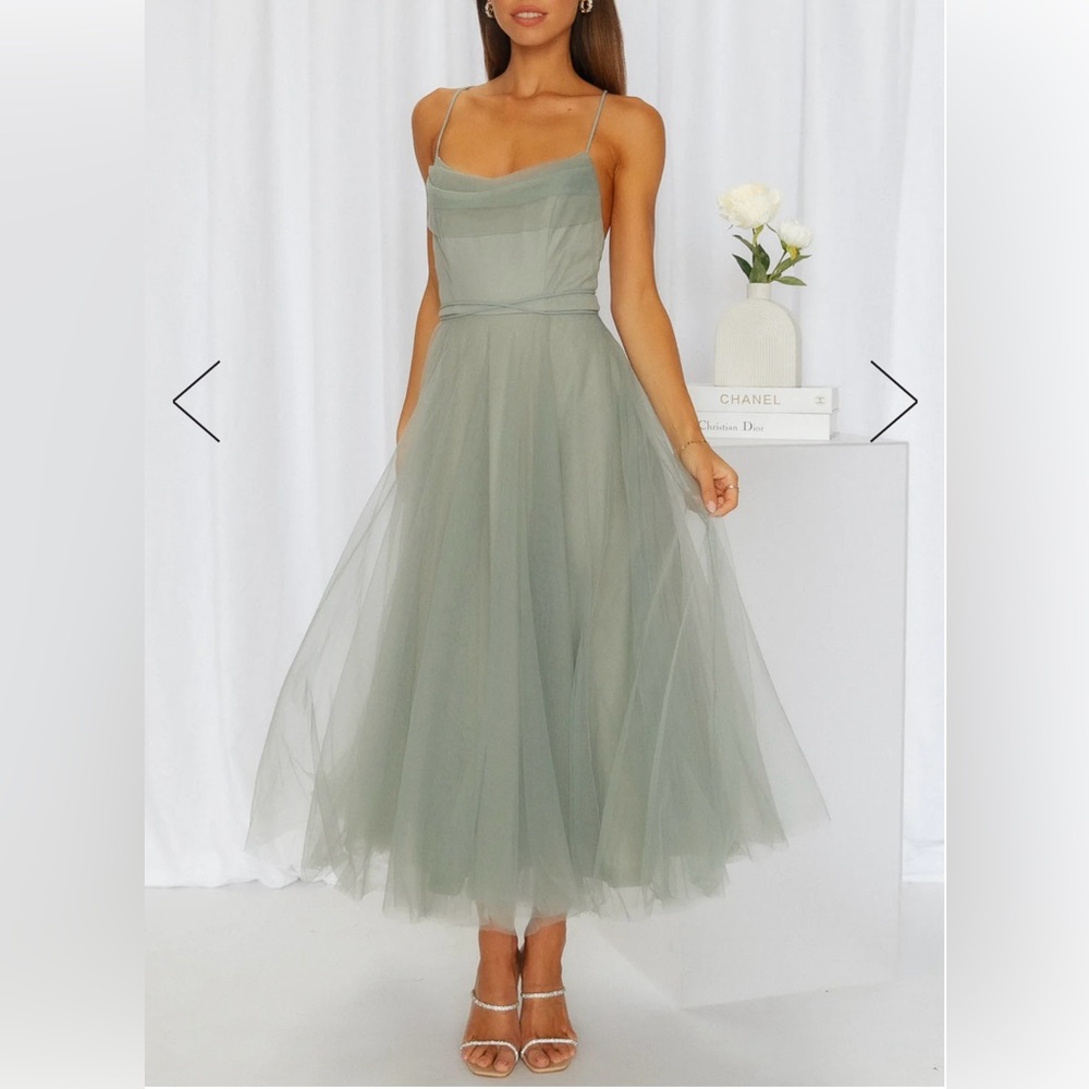 HELLOMOLLY SIGNAL MY WAY TULLE MIDI DRESS Large